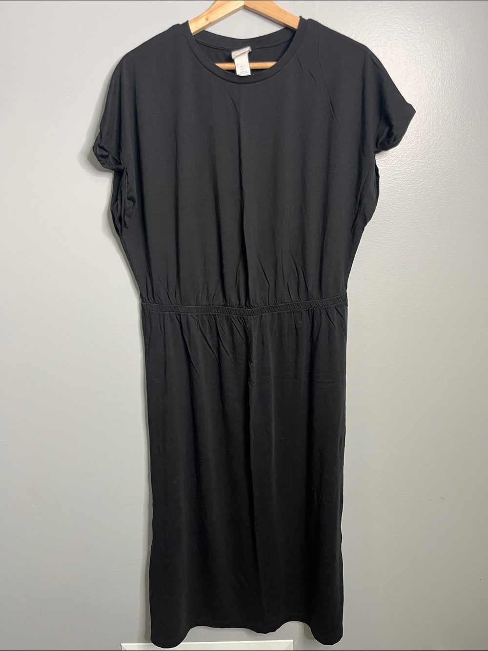 H&M black dress size LARGE